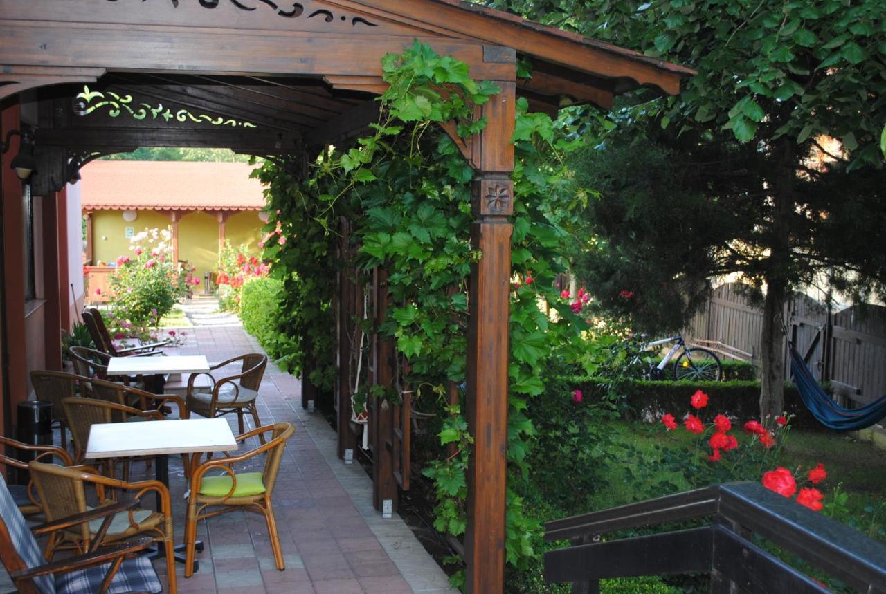 Vila Delta Travel - Mila 23 Мила-Доуэзечи-ши-Трей Экстерьер фото